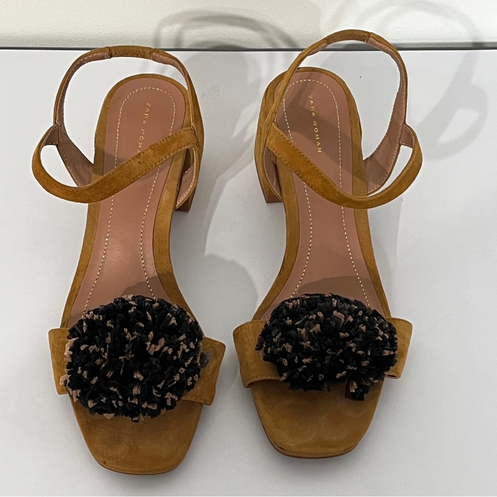 Zara Tan Suede Raffia Pom Pom Strappy Sandals